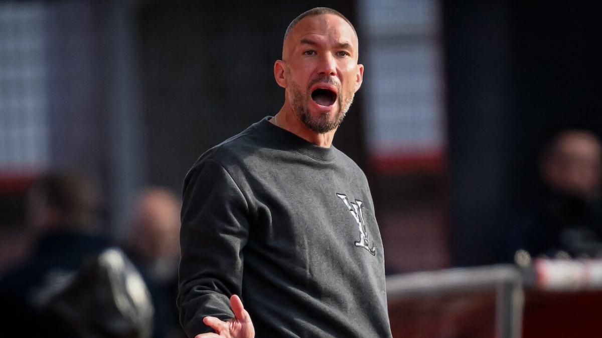 Le Havre coach Didier Digard